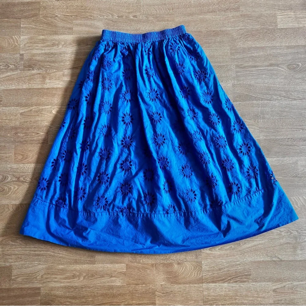 J.Crew blue midi cotton skirt w elastic waistband, floral embroidery. Sz PXS